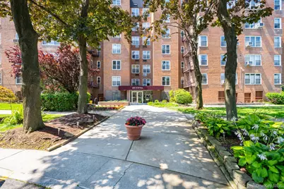 209-15 18th Avenue #3D, Bayside, NY 11360 - Photo 30