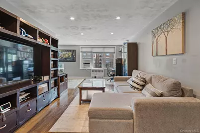 209-15 18th Avenue #3D, Bayside, NY 11360 - Photo 6