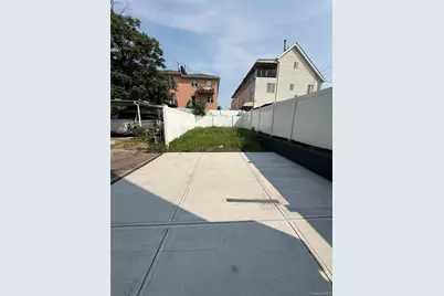 2273 Cincinnatus Avenue, Bronx, NY 10473 - Photo 8