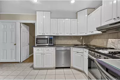 3323 200th Street, Bayside, NY 11361 - Photo 8