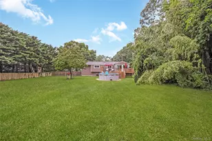 27 Baywood Ln, Bayport, NY 11705 - Photo 32