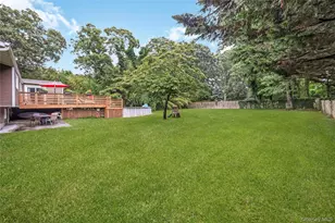 27 Baywood Ln, Bayport, NY 11705 - Photo 30