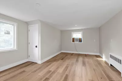 10 Stratton, Huntington Station, NY 11746 - Photo 14