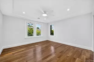 112 Old Oak Ln, Levittown, NY 11756 - Photo 20