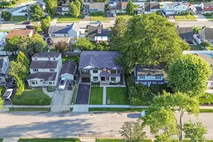 112 Old Oak Ln, Levittown, NY 11756 - Photo 34