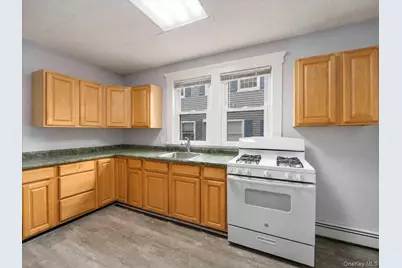 92 N Highland Avenue, Nyack, NY 10960 - Photo 12