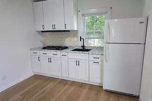 195 W Main St, Port Jervis, NY 12771 - Photo 2