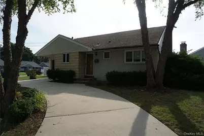 108 Glen Road, Babylon, NY 11703 - Photo 2