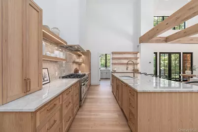 169 N Ferry Road, Shelter Island, NY 11964 - Photo 16