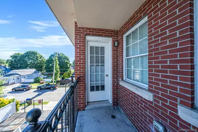 821 Prospect Avenue, Westbury, NY 11590 - Photo 16