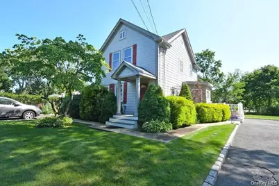 478 Marcy Avenue, Riverhead, NY 11901 - Photo 1