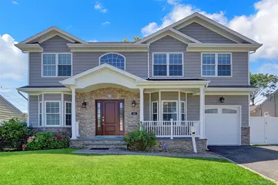11 Lillian Lane, Plainview, NY 11803 - Photo 1