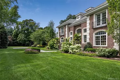 898 Chicken Valley Road, Locust Valley, NY 11560 - Photo 34