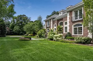 898 Chicken Valley Rd, Locust Valley, NY 11560 - Photo 34