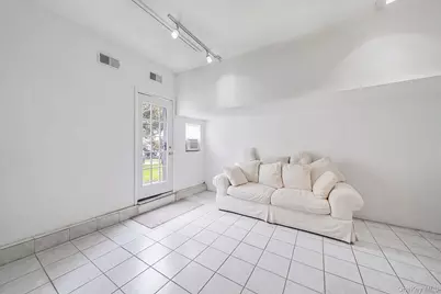 35 E 6th Street, Patchogue, NY 11772 - Photo 14