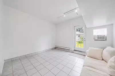 35 E 6th Street, Patchogue, NY 11772 - Photo 12