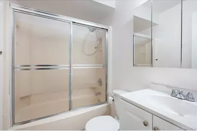 1 Anchorage Way #1103, Freeport, NY 11520 - Photo 8