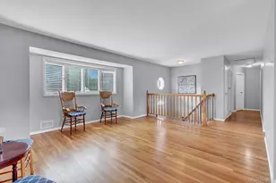 727 Peter Paul Dr, West Islip, NY 11795 - Photo 6