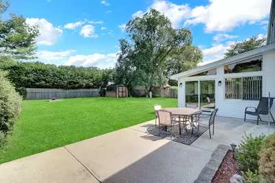 727 Peter Paul Drive, West Islip, NY 11795 - Photo 20