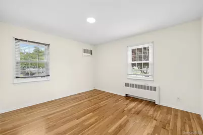 2 Dorset Lane, Farmingdale, NY 11735 - Photo 6
