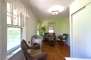 59-41 161st St, Fresh Meadows, NY 11365 - Photo 10