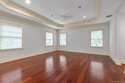 171 Stillwell Lane, Syosset, NY 11791 - Photo 20
