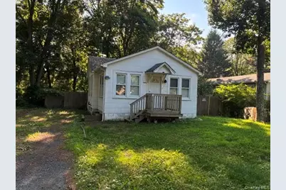 80 Magnolia Drive, Mastic Beach, NY 11951 - Photo 2