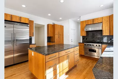 61 Shore Road #B, Mount Sinai, NY 11766 - Photo 20