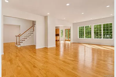 61 Shore Road #B, Mount Sinai, NY 11766 - Photo 12