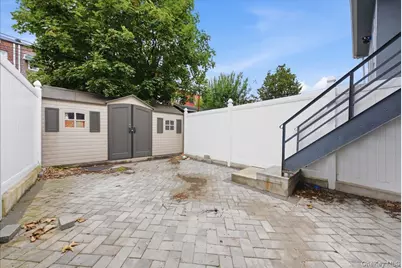 320 E 59th Street, Brooklyn, NY 11203 - Photo 16