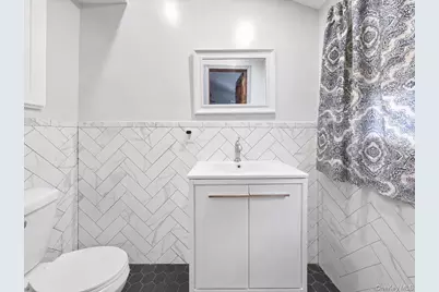 320 E 59th Street, Brooklyn, NY 11203 - Photo 8