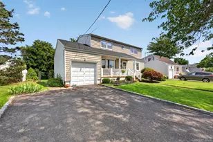 88 Crestwood Blvd, Farmingdale, NY 11735 - Photo 2