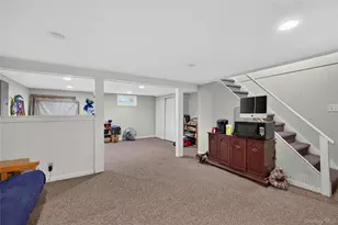 88 Crestwood Blvd, Farmingdale, NY 11735 - Photo 20