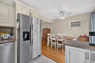 88 Crestwood Blvd, Farmingdale, NY 11735 - Photo 10