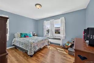 88 Crestwood Blvd, Farmingdale, NY 11735 - Photo 16