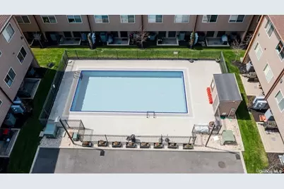 88 Pacific Boulevard, Long Beach, NY 11561 - Photo 4
