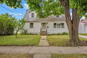 1037 Broadway, Westbury, NY 11590 - Photo 2