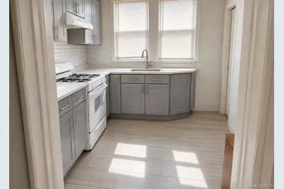10436 109th Street, Richmond Hill, NY 11419 - Photo 2