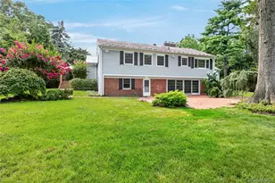 20 Earle Pl, Manhasset, NY 11030 - Photo 38