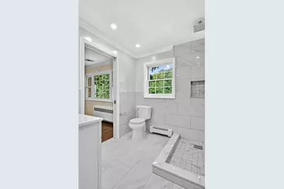 20 Earle Place, Manhasset, NY 11030 - Photo 18