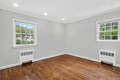 20 Earle Place, Manhasset, NY 11030 - Photo 22