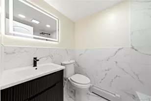 930 Park Dr, Wantagh, NY 11793 - Photo 20