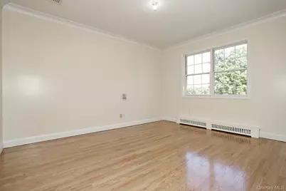 122 Bates Drive, Monsey, NY 10952 - Photo 18
