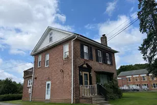 463 South St, Newburgh, NY 12550 - Photo 2