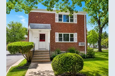15-98 212 Street #276, Bayside, NY 11360 - Photo 2