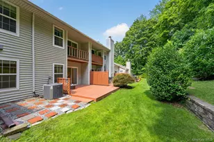 108 Spring Rd, Huntington, NY 11743 - Photo 28