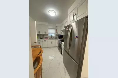 4804 190th Street, Fresh Meadows, NY 11365 - Photo 4