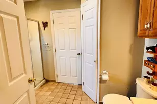 20 Neversink Dr, Newburgh, NY 12550 - Photo 14