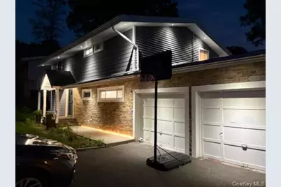 28 Florida Avenue, Commack, NY 11725 - Photo 4