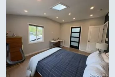 28 Florida Avenue, Commack, NY 11725 - Photo 22